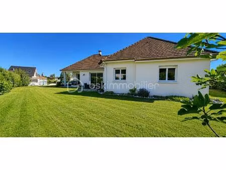 maison traditionnelle de 124 m² à narcastet