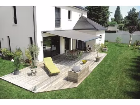 maison 5 pieces traversante jardin terrain parking