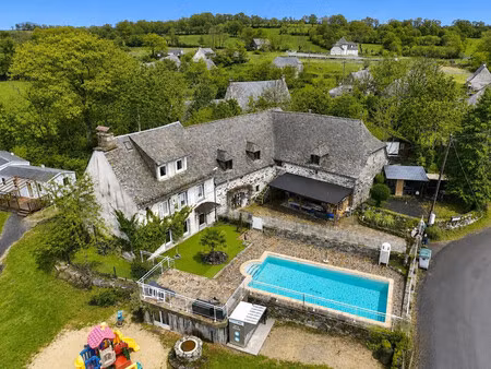 vente bâtiment 30 pièces