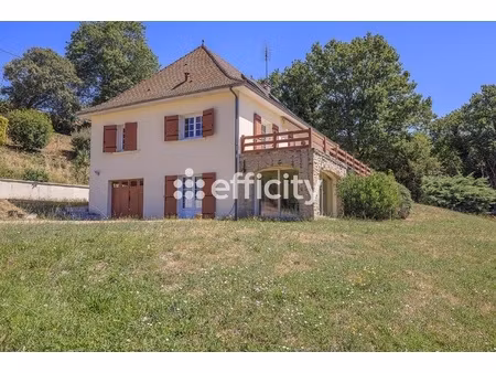 maison 8 pièces - 162 m²