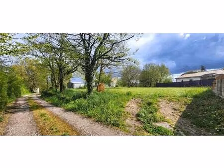 terrain constructible viabilisé à vendre