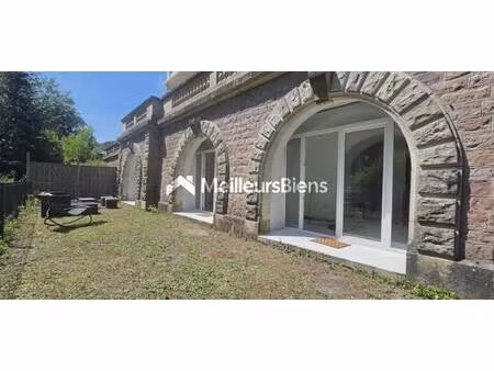 appartement 3 pièces de 94 m² en rez-de-jardin à épinal