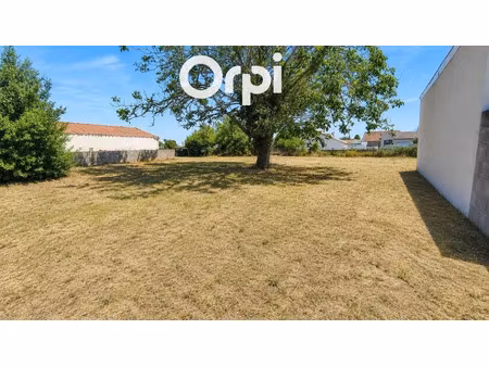 vente terrain 633 m² à les mathes (17570)  146 223 €