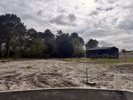 vente terrain 930 m² à saint-aubin-de-médoc (33160)  259 000 €