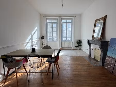 location appartement 3 pièces 60 m² à lorient (56100)  830 €