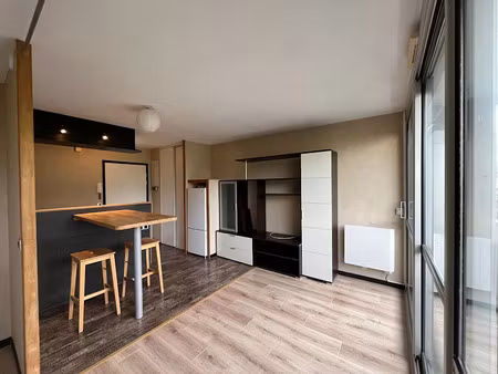 location meublée appartement 1 pièce 31.63 m² à rennes (35000)  682 €