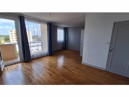 location appartement 4 pièces 64 m² à tours (37000)  720 €