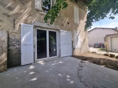 location appartement 3 pièces 65 m² à saint-just-de-claix (38680)  739 €