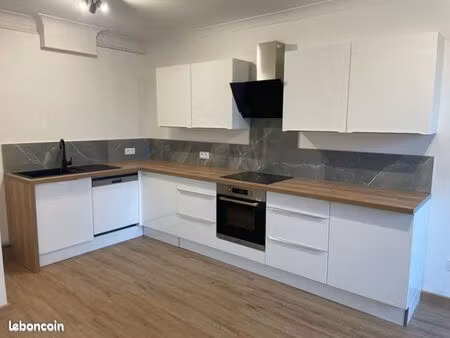 à louer – t3 de 72 m² entièrement rénové – beaurepaire (38270)