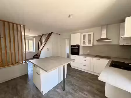 location appartement 4 pièces 108 m² à la fouillouse (42480)  700 €