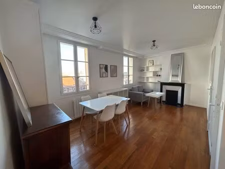 t2 meublé de 35 m2- saint cloud village - entièrement rénové