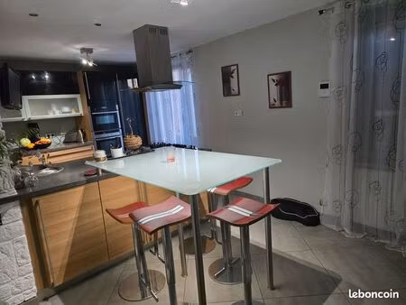 belle maison 140 m² à louer
