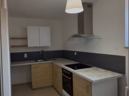 appartement t3 61 m²