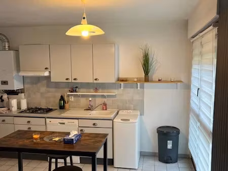 location appartement 2 pièces 44 m² à chatou (78400)  880 €