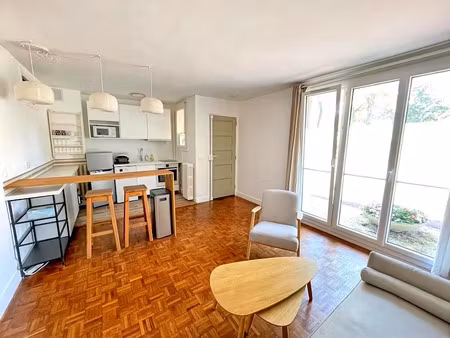 location appartement 1 pièce 31.1 m² à chatou (78400)  1 004 €