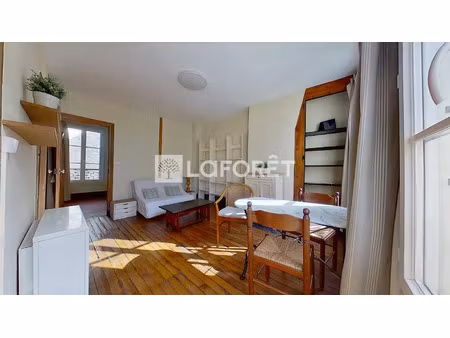 location meublée appartement 2 pièces 35 m² à paris 18ème (75018)  1 046 €
