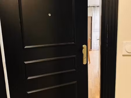 location meublée appartement 1 pièce 25.27 m² à puteaux (92800)  1 100 €