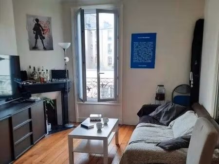 location meublée appartement 3 pièces 55 m² à paris 16ème (75016)  1 950 €