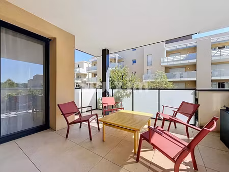 location meublée appartement 2 pièces 44.04 m² à ferney-voltaire (01210)  1 550 €