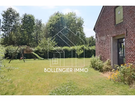 maison avec hangar et dépendances
