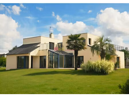 maison de prestige à vendre à plabennec de 265 m²