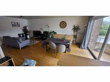 appartement 2 chambres à court-saint-étienne (epc b)