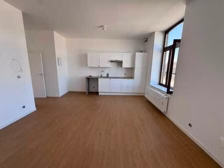 appartement 1 chambre à nivelles  lumineux et spacieux