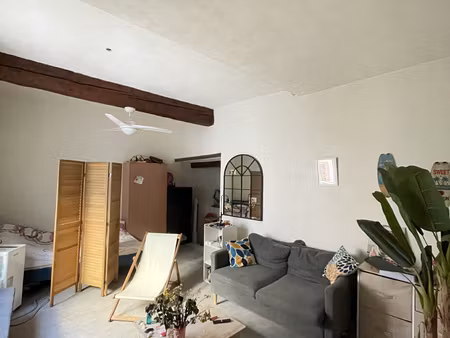 charmant studio meublé de 30 m2 rue des marseillais  centr