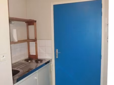 location meublée appartement 1 pièce 17 m² à nantes (44000)  410 €