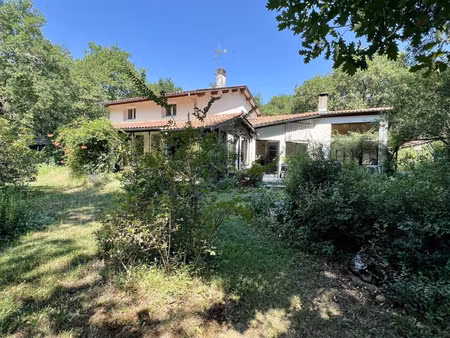 maison de luxe à vendre à la brède