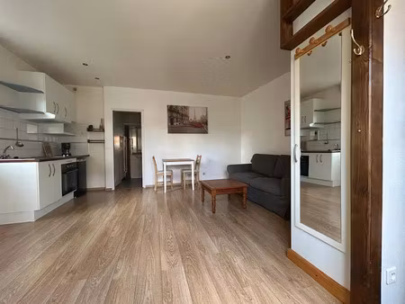 location meublée appartement 1 pièce 27.57 m² à epône (78680)  566 €