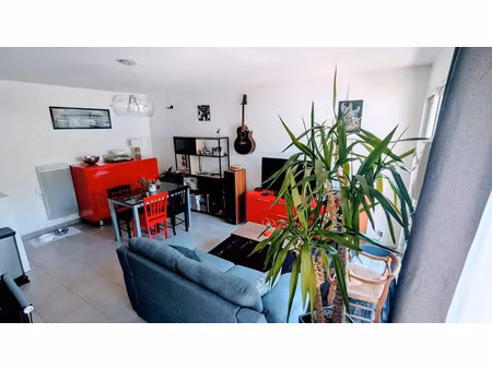 location appartement 2 pièces 36.63 m² à nantes (44000)  592 €