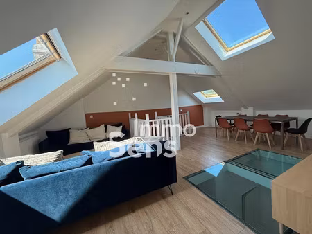 location meublée appartement 1 pièce 10.99 m² à lille (59000)  590 €
