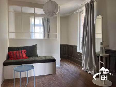 a louer charmant studio meuble