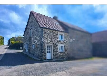 maison de village de 72 22 m² à pont-d'ouilly