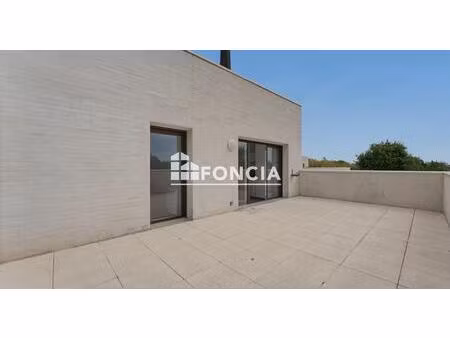 mérignac – t4 récent avec exceptionnelle terrasse de 30m2