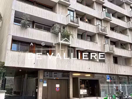 paris - trocadero - 2 pieces 40.3 m2 - 3 exterieurs