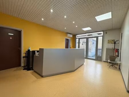bureau de prestige de 241 m2 en location - clermont-ferrand  france