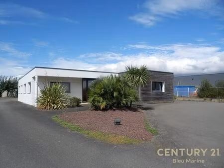 bureau de prestige de 181 m2 en location - saint-gilles-croix-de-vie  pays de la loire