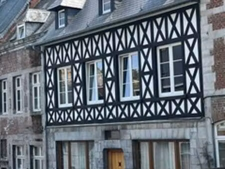 maison de caractère 3 chambres 175 m²