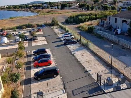 loue parking marseillan