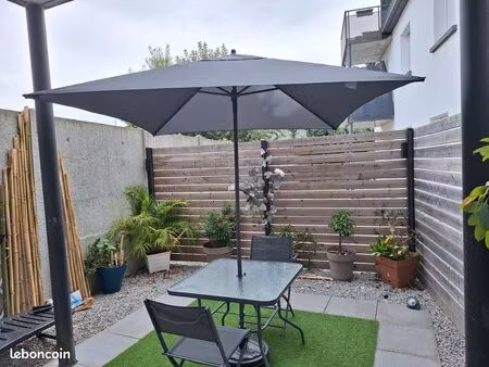 appartement meublé 98m2 780 /mois