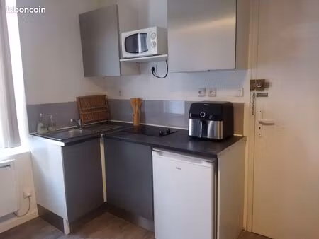 studio meublé 20 m²  centre cusset