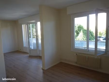 particulier loue t4 de 74m2 quartier bel air à dijon