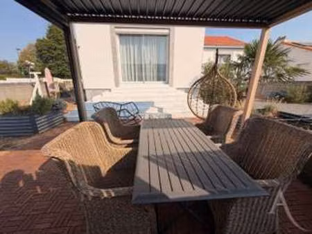 vente maison à treize-septiers (85600) : à vendre / 178m² treize-septiers