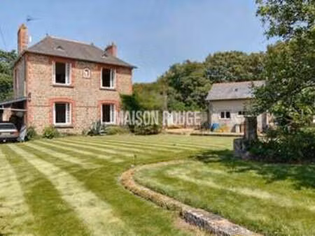 vente maison à dinard (35800) : à vendre / 120m² dinard