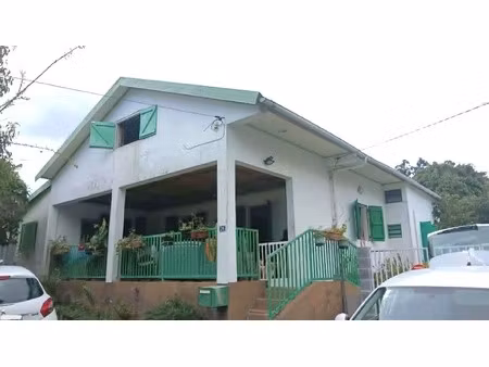 maison à vendre f6 le tampon (974)