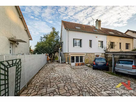 villeneuve-le-roi - maison 5 pièces de 100 m² - 3 chambres + bureau - hors couloir aérien