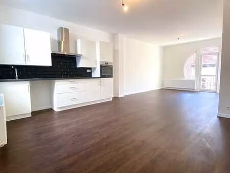 appartement de 88m² avec 2 chambres et un peb a!