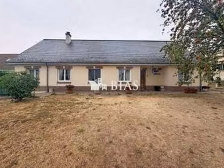 vente maison à forges-les-eaux (76440) : à vendre / 140m² forges-les-eaux